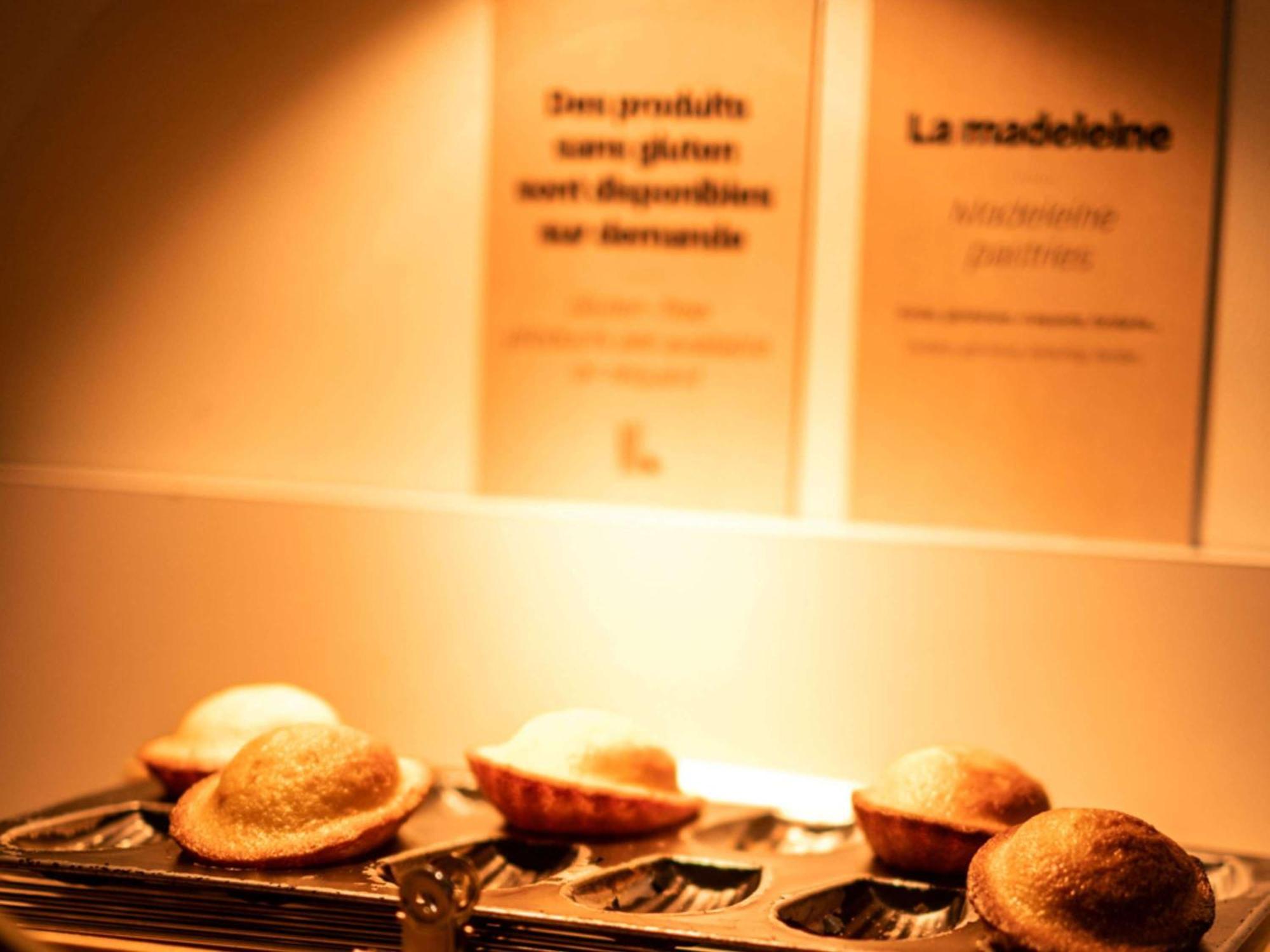 ibis Guingamp Hotel Ploumagoar Bagian luar foto