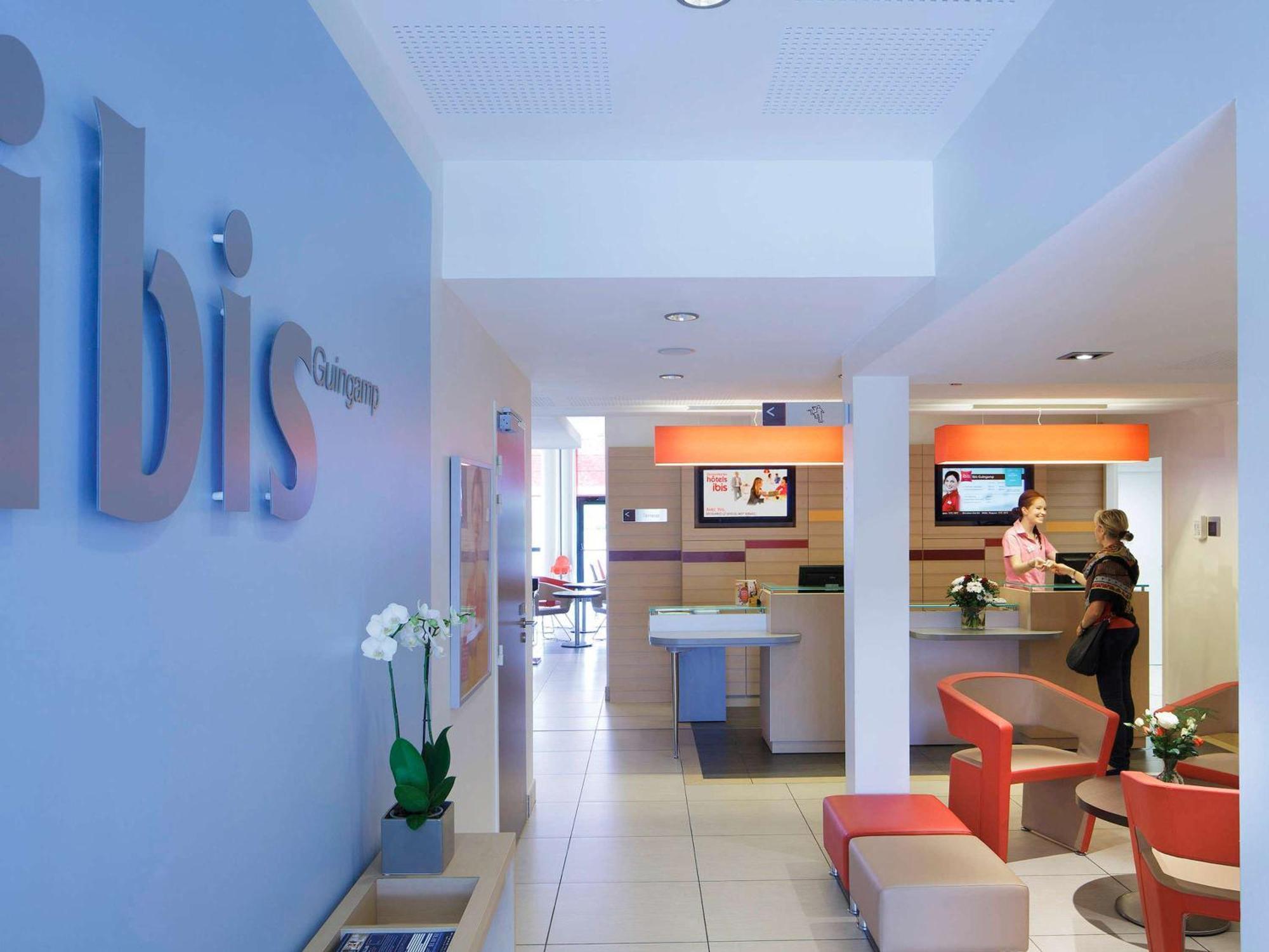 ibis Guingamp Hotel Ploumagoar Bagian luar foto