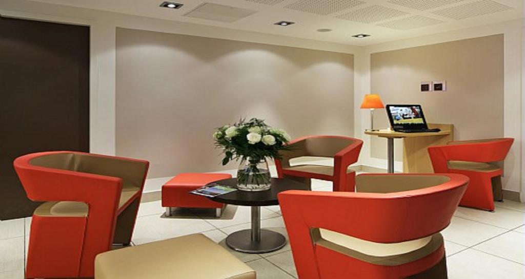 ibis Guingamp Hotel Ploumagoar Interior foto